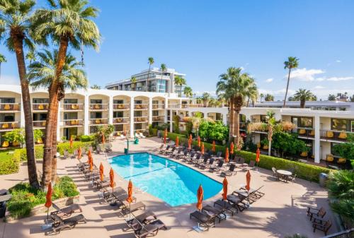 Downtown Palm Springs Hotel | Palm Mountain Resort & Spa