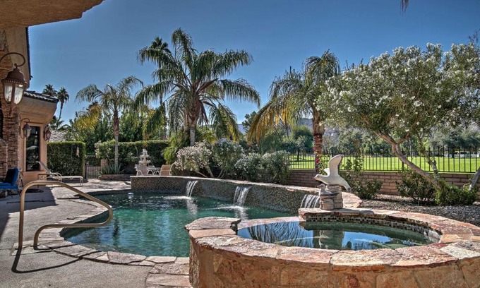 Palm Springs House | Palm Springs Golf Course Home Private Pool and Spa!