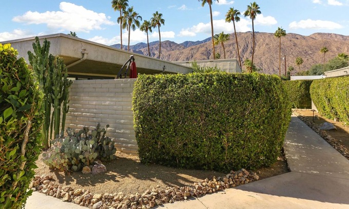 Baristo Condo | Palm Springs Hideaway: Private ground level condo with pool, hot tub, sauna & fitness center!