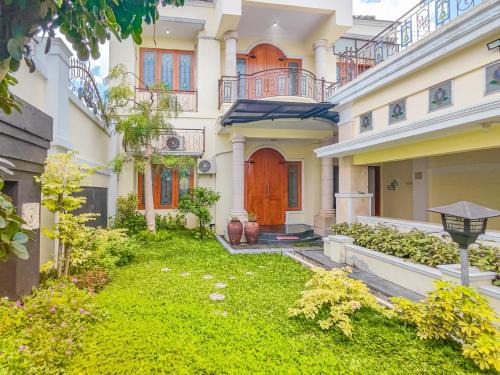 Klaten Selatan Villa | Palma Villa Homestay Klaten