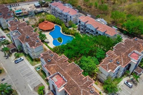 Villarreal Apartment | Palmas de Tamarindo Resort, 304E