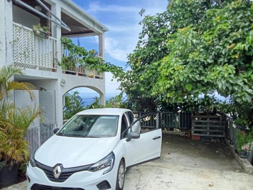 Montvert-les Bas Apartment | Palmer F3 Vue panoramique sur la Mer et Jardin 1 à 4 personnes