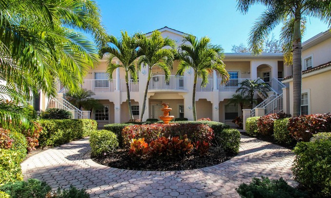 Palmer Ranch Condo | Palmer Ranch, Quiet Palms