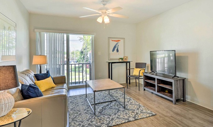 Palmetto Bay Apartment | Palmetto Bay Getaway 15 Mi to Key Biscayne!