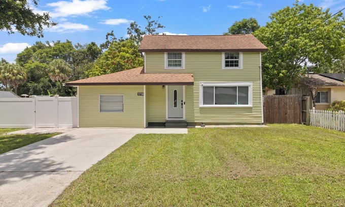 Palmetto Cottage | Palmetto Historic Beach Cottage