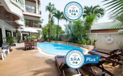Nanai Road Hotel | Palmview Resort