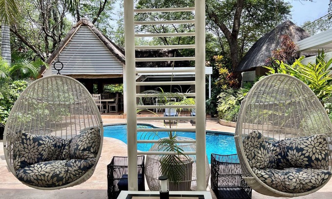 Victoria Falls Cabin | Pamarah Lodge