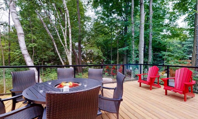 Bayfield Cottage | Pancho's Porch - 2 King Beds! Fireplace!