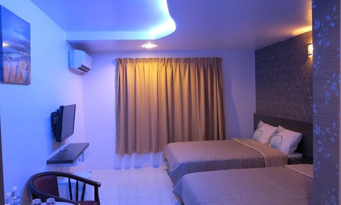 Pangkor Island Apartment | Pangkor Lot 10 Vacation Studio