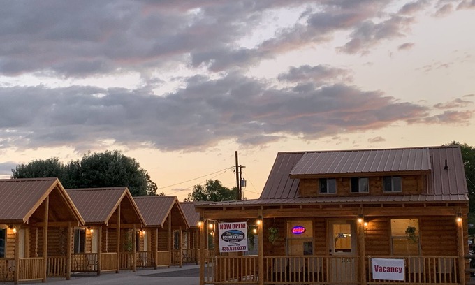 Panguitch Hotel | Panguitch Countryside Cabins