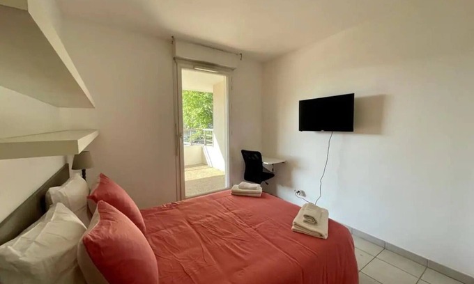 Chanot - Stade Velodrome Apartment | Panier de Papet | Vélodrome & Prado, Terrace 1