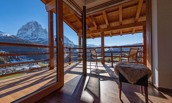 Santa Cristina Val Gardena Apartment | Panoramic holiday farm with spa Perteut 149A