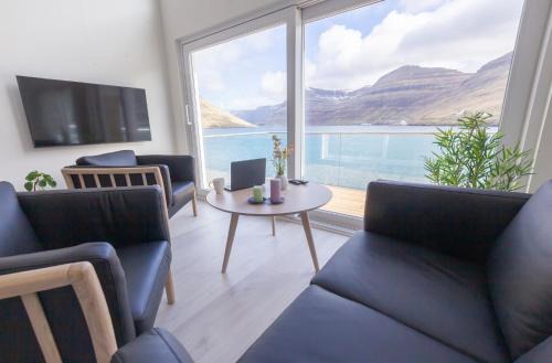 Klaksvik House | Panorama boathouse