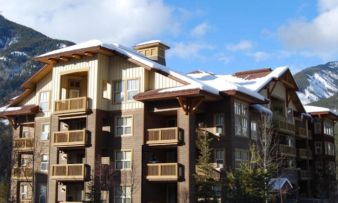 East Kootenay Apartment | Panorama Mountain Resort - Premium Condos and Townhomes