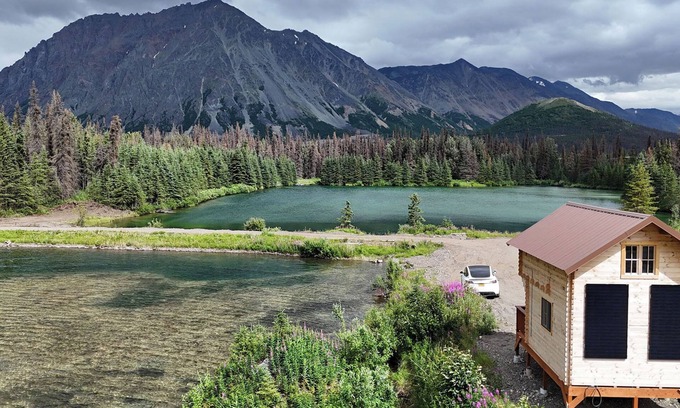 Denali Cabin | Panorama, Panorama Lakefront Cabin