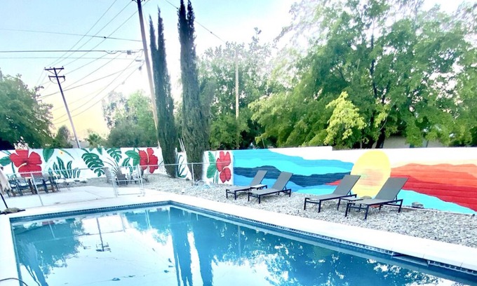 Redding House | Panorama Paradise - 4 BR House with a POOL