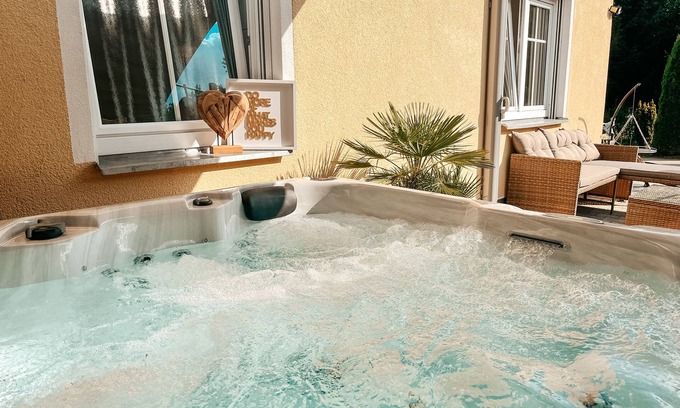 Bad Koetzting Apartment | Panorama retreat; incl. private whirlpool