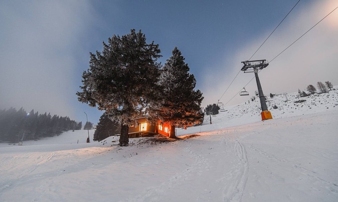 Ambroz pod Krvavcem House | Panorama Krvavec ski-in, ski-out holiday home