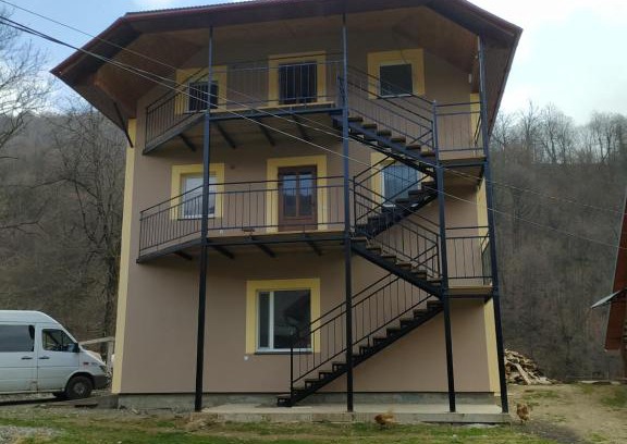 Yasinya Apartment | Panorama