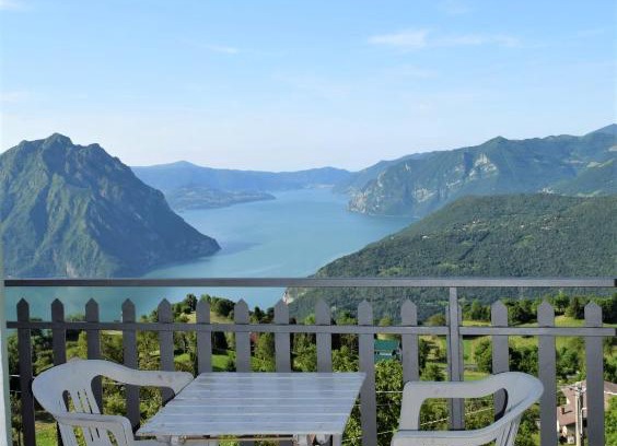 Bossico House | Panorama Verde Lago - Mountain Lake Iseo Hospitality