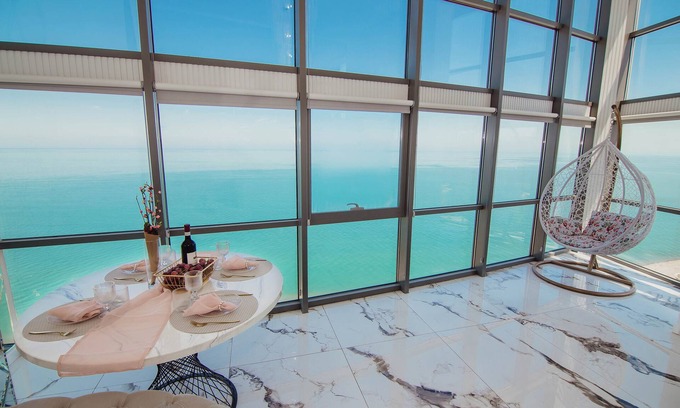 New Boulevard Apartment | Panorama Wide Sea View