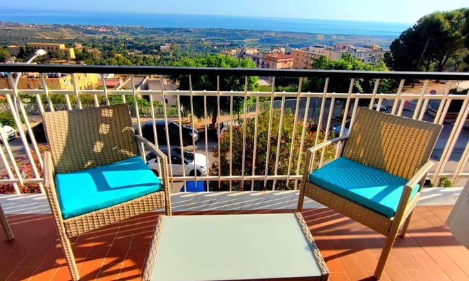 Agrigento Apartment | Panoramic Apartment "The Balcony on the Valley of the Temples"