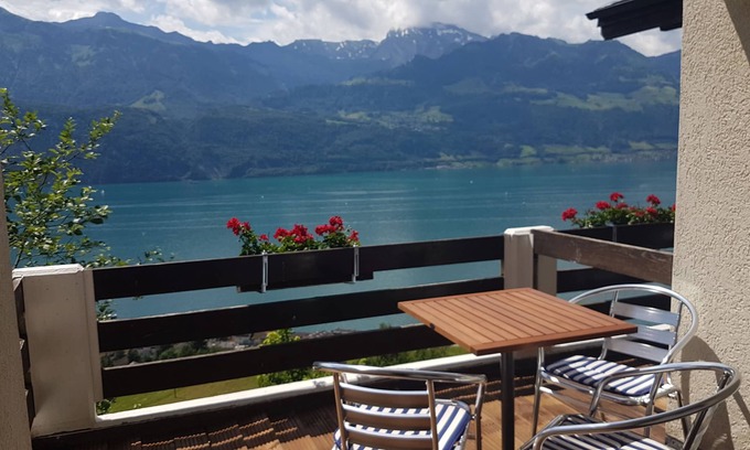 Gersau Apartment | Panoramic apartment with swimming pool