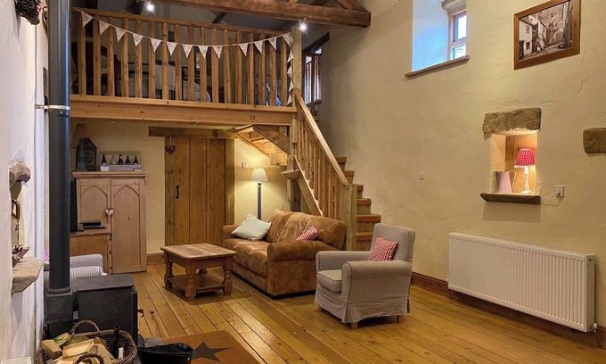 Great Fryup Dale Cottage | Panoramic countryside views can be savoured from this barn conversion.