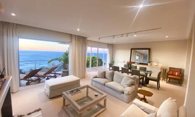 Bantry Bay House | Panoramic Ocean Views Bantry Bay