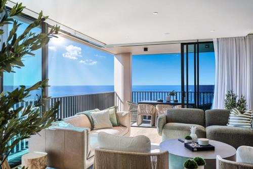 Palm Beach Apartment | Panoramic Penthouse Views