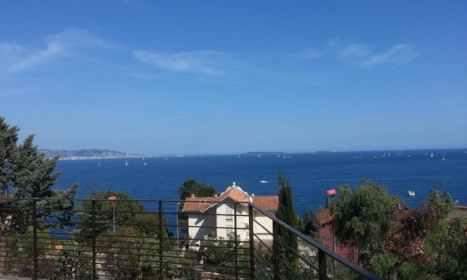 Theoule-sur-Mer House | Panoramic sea view - Mazet Beautiful terrace - Swimming pool - 5 mins walk from the beaches