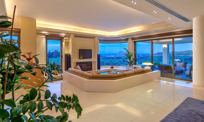 Agia Villa | Panoramic sea views, 3 km from Platanias beach, heated pool & gym!