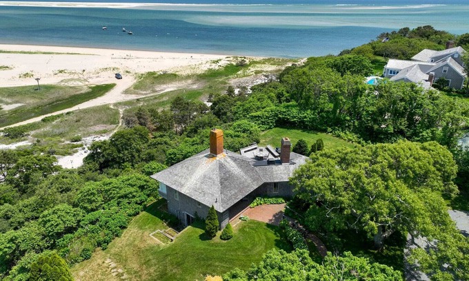 Chatham House | Panoramic Water Views w/Private Beach!