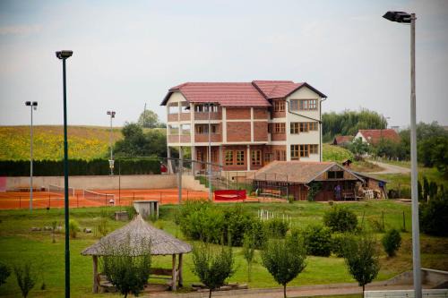 Dakovo Bed & Breakfast | Pansion Budimir