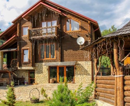 Yaremche Cabin | Panska Hata