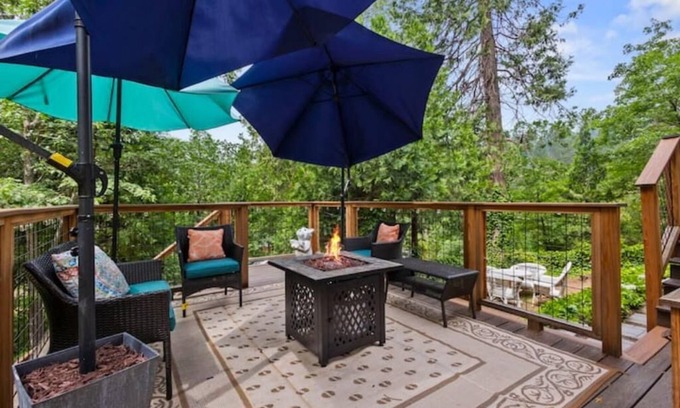 Twain Harte House | Papa's Cabin 5+mins from Black Oak Casino
