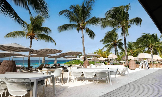 Jan Thiel Hotel | Papagayo Beach Hotel