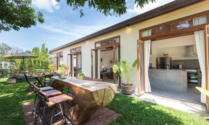 Bophut Villa | PAPAYA GARDEN VILLA, 3BR, 2BA, up to 8 Guests, 5' drive from Chaweng Beach
