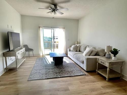 Papillion House | Papillion Family Home with Garage