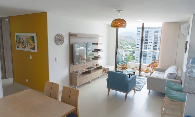 Comuna 4 Apartment | Paraíso en Santa Marta, Apartamento con Vistas Panorámicas
