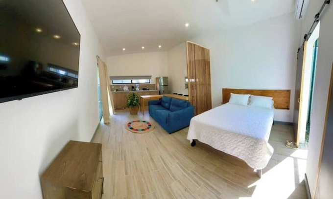 Jaco House | Paraíso Escondido