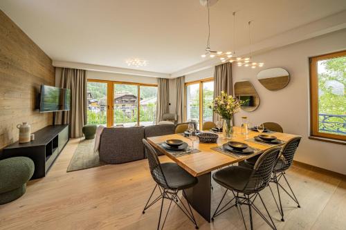 Chamonix City Centre Apartment | Paradisa Terrasse Mont-Blanc Central 3-bedroom with Mont-Blanc View!