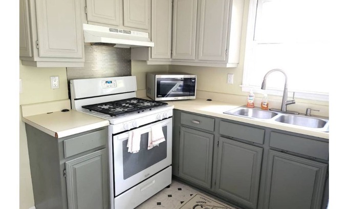Lawrenceville House | Paradise at Raleigh