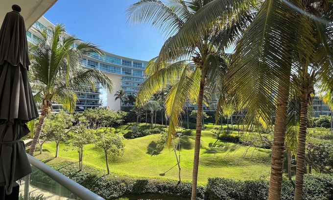 Flamingos Condo | Paradise Beach Condo - Amenities such as GYM,Tennis, Padel, Hamacas, Factura