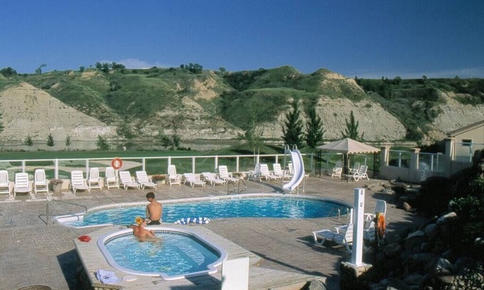 Lethbridge Condo | Paradise Canyon Golf Resort