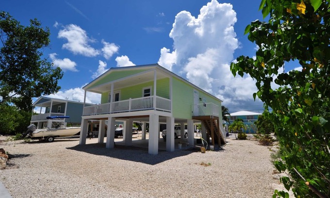 Cutthroat Harbor Estates House | Paradise Found | Pet-friendly 3 bed/2 bath boating home on Cudjoe Key