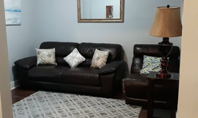 East Windsor House | Paradise Home - Jamrock
