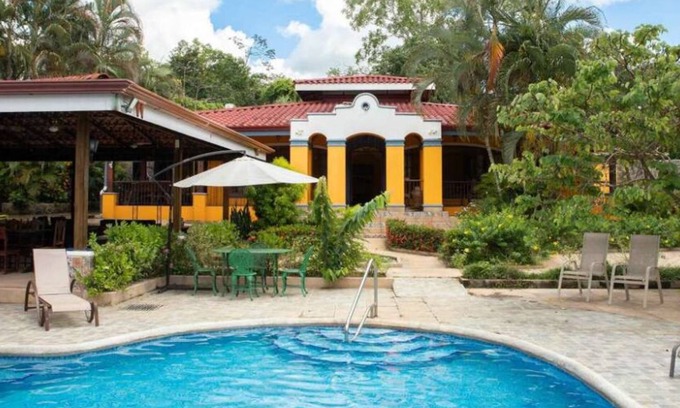 Coyolar Villa | Paradise just outside San Jose! 6-bedroom fully equipped Villa with AC, WiFi.