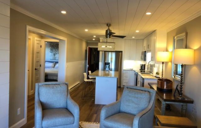 Snowshoe Apartment | Paradise NEW 2B 2B Walk to slopes Hot Tubs