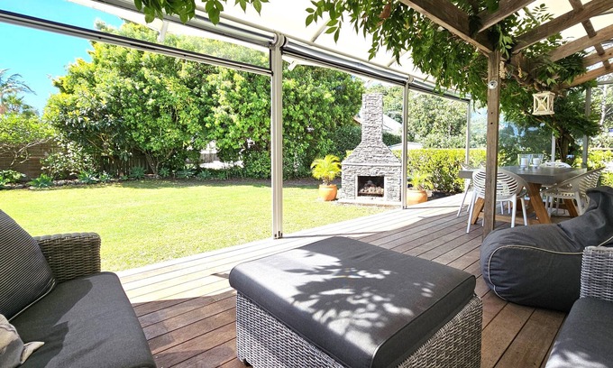 Matarangi House | Paradise on Pacific Parade - Matarangi Retreat